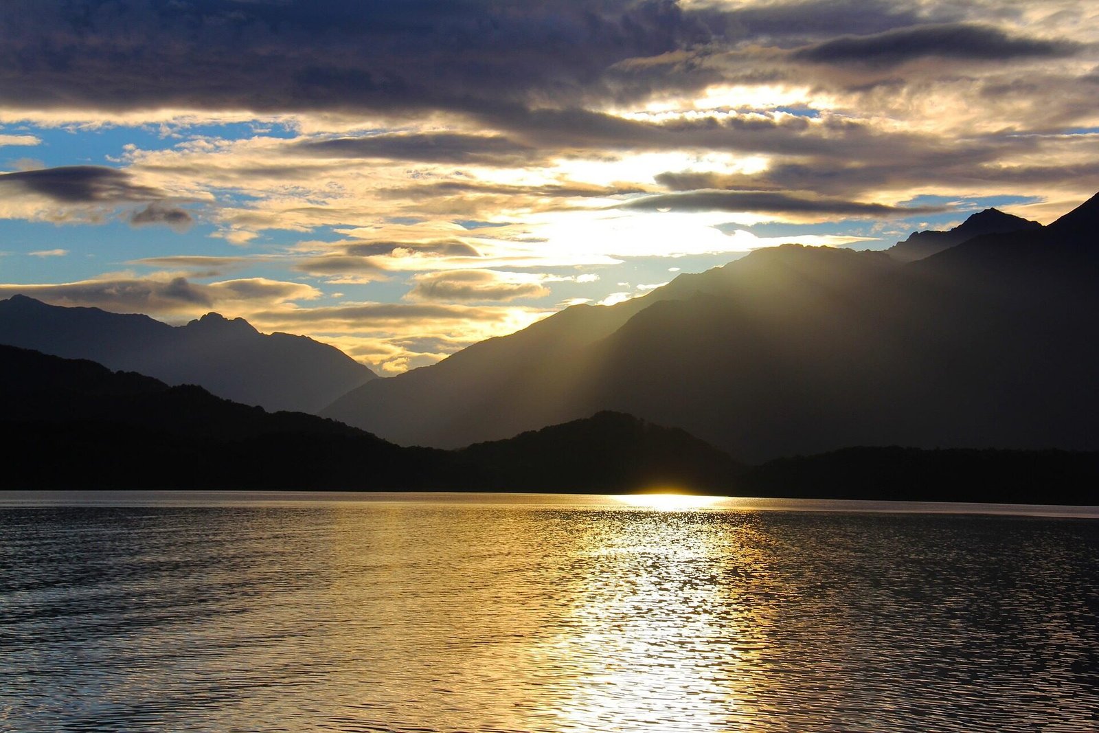 Sunset Over Lake Te Anau