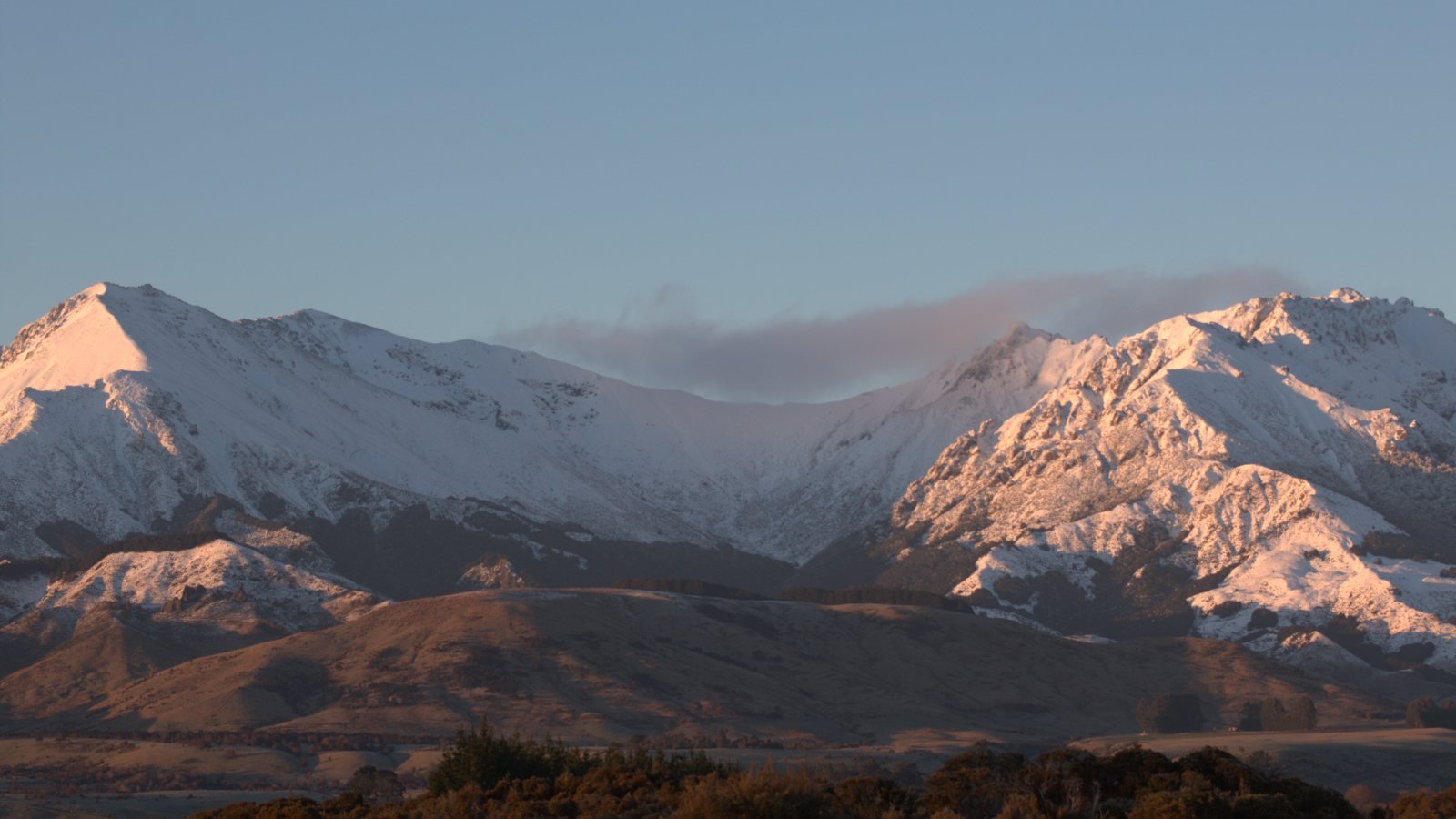 Takatimu ranges near Gorge Hill with winter snow